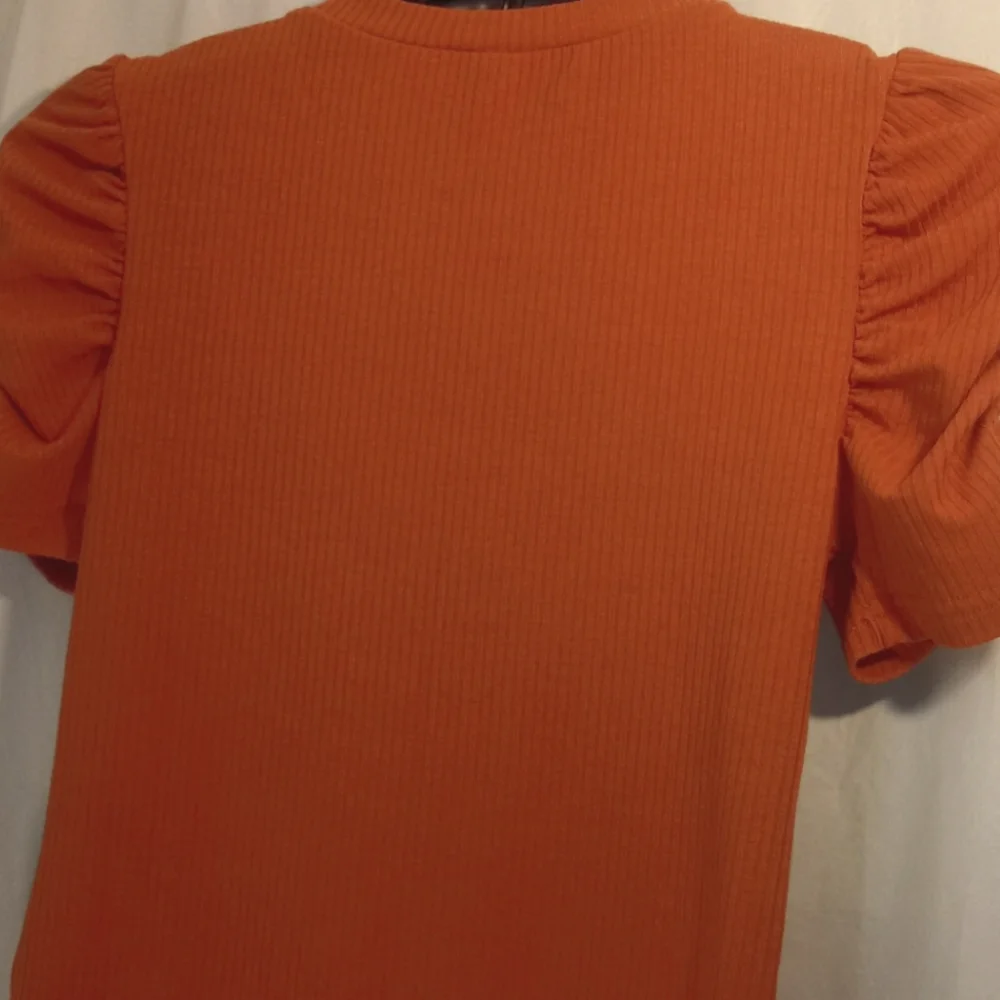 SHEIN TOP - Picture 4 of 8